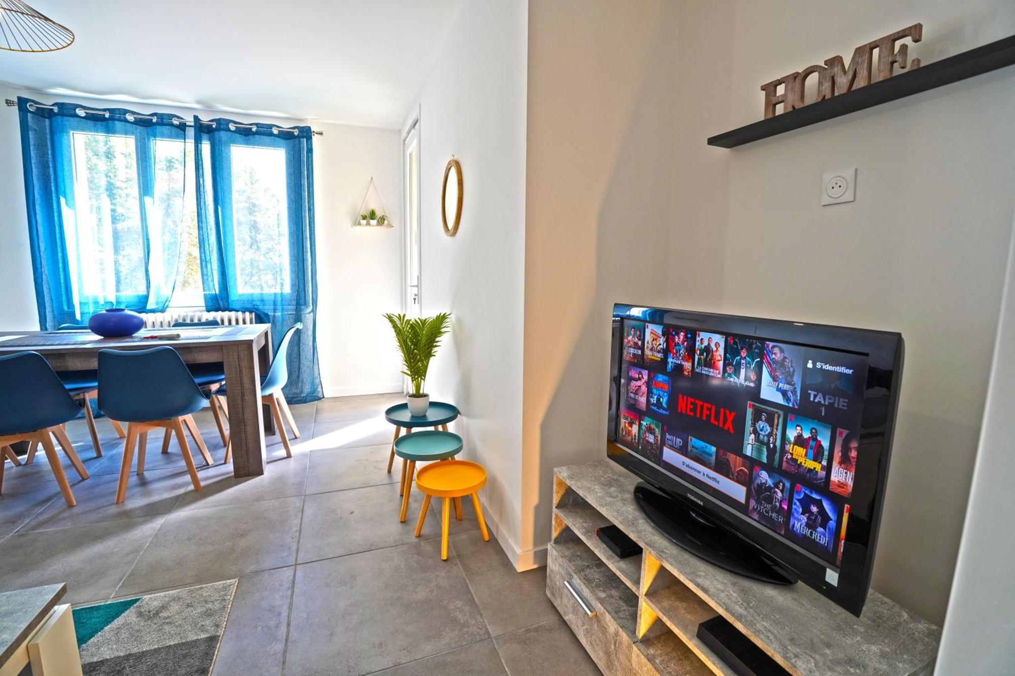 Cosy Et Urbain En Plein Centre Craponne